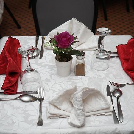 Hotel Nouzha Фес Екстер'єр фото