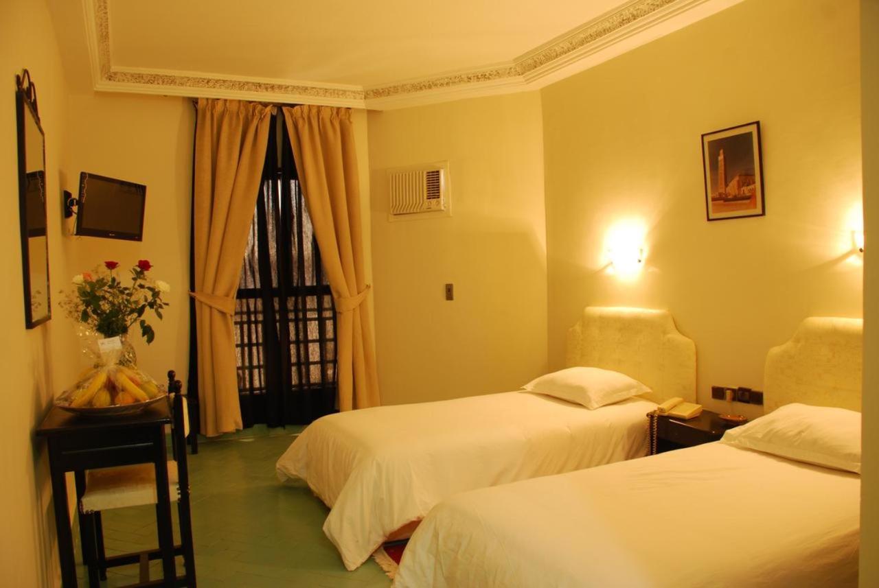 Hotel Nouzha Фес Екстер'єр фото