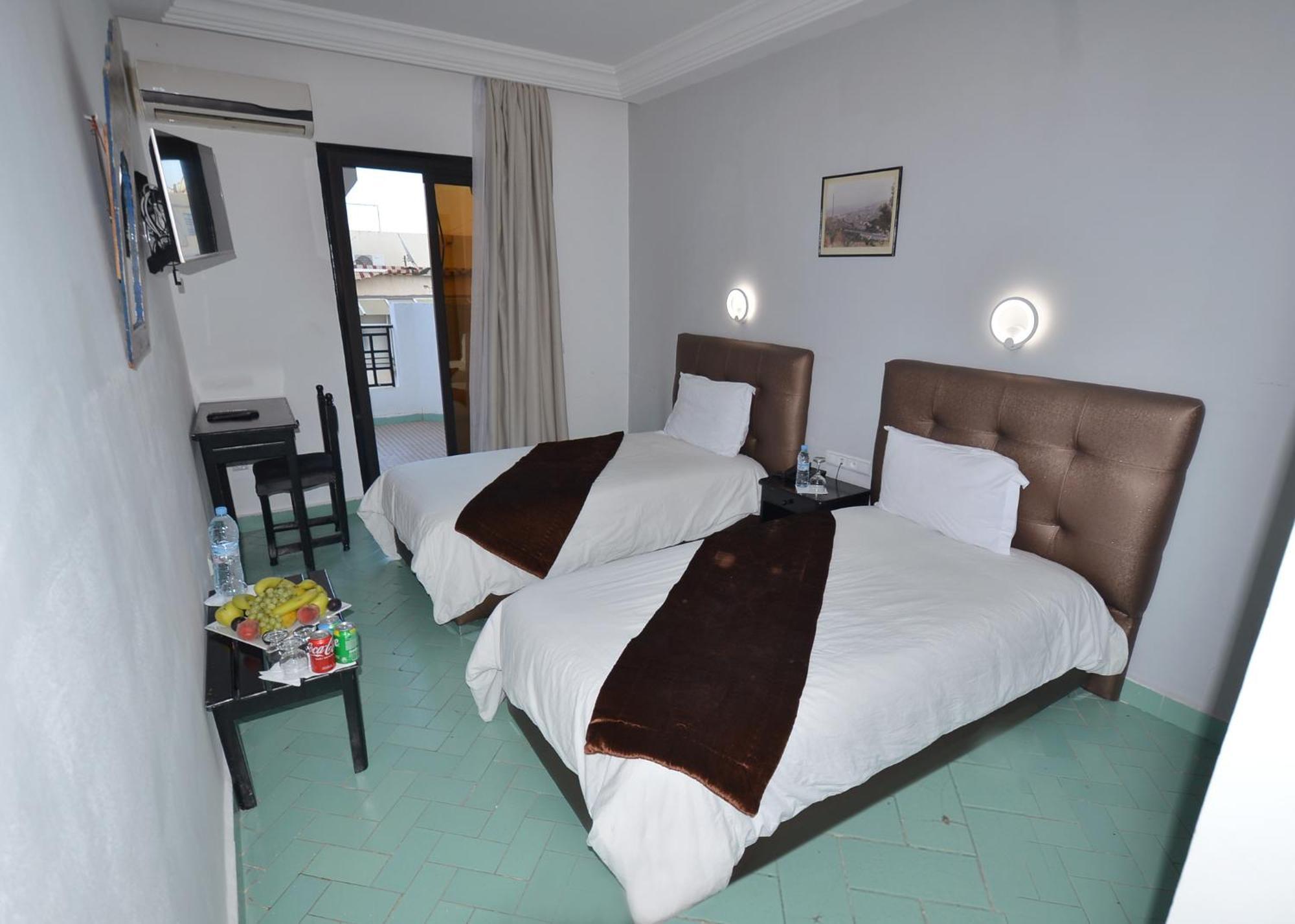 Hotel Nouzha Фес Екстер'єр фото