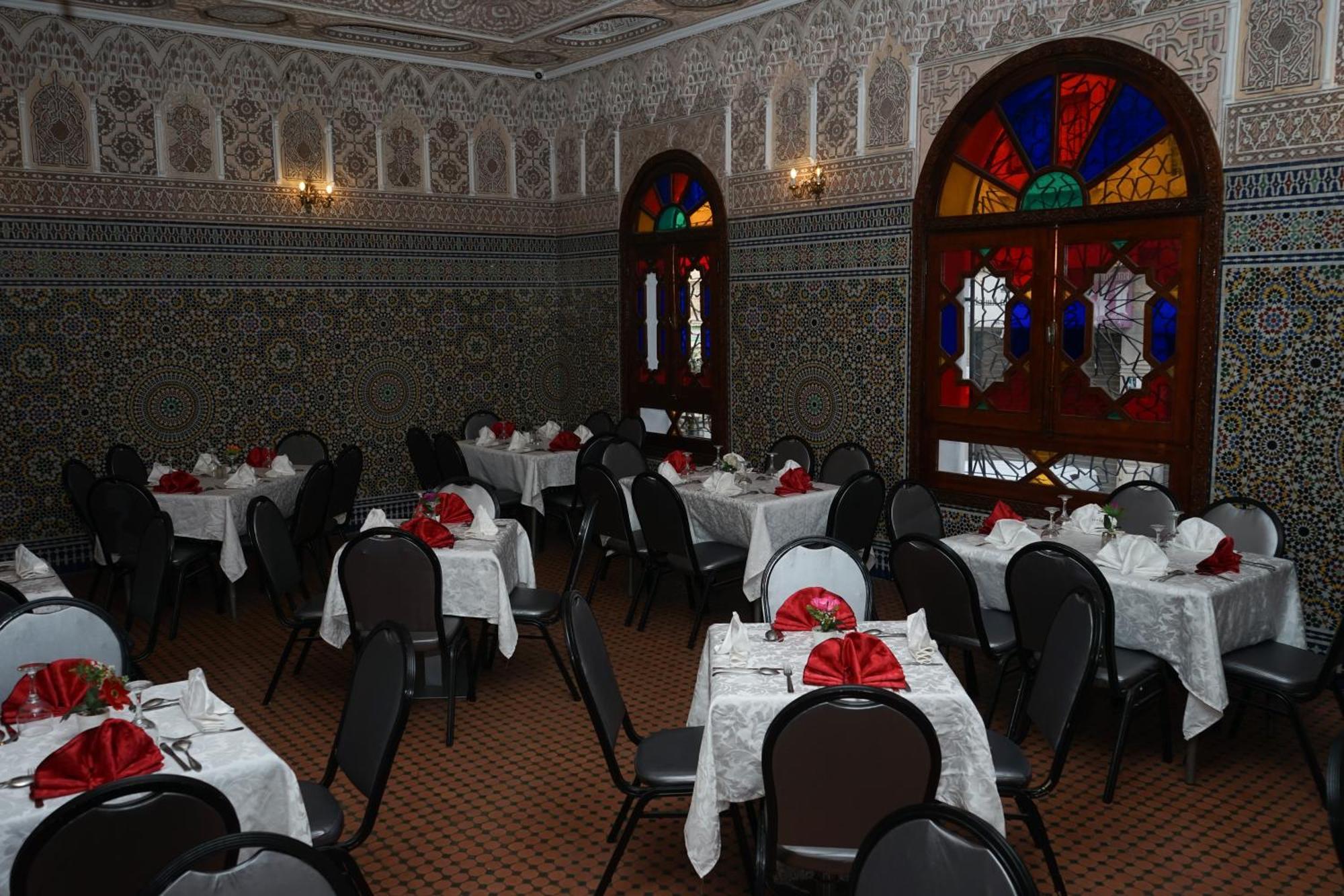Hotel Nouzha Фес Екстер'єр фото