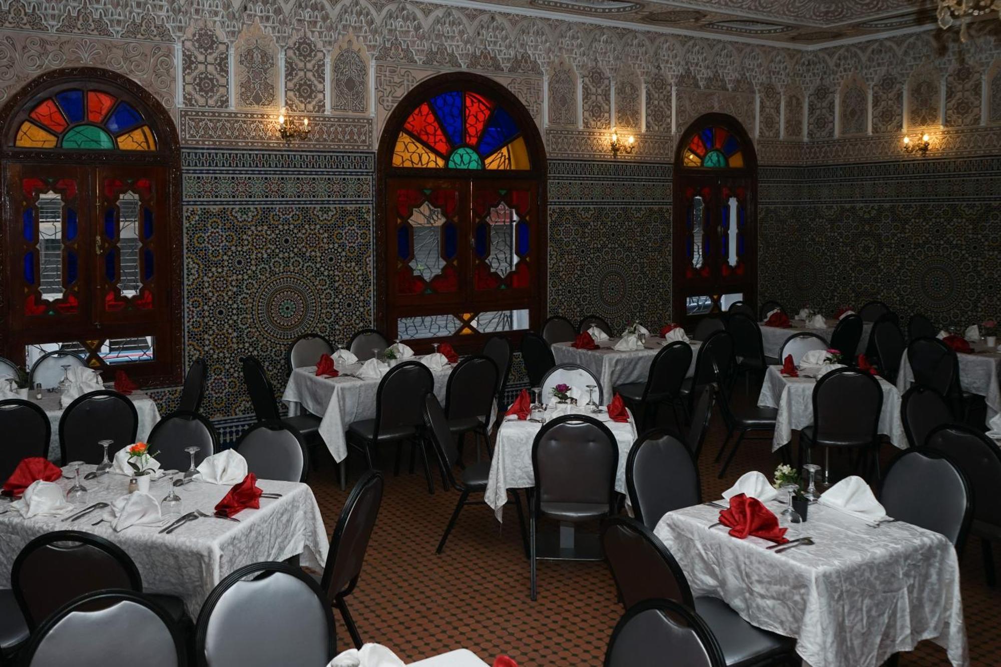 Hotel Nouzha Фес Екстер'єр фото