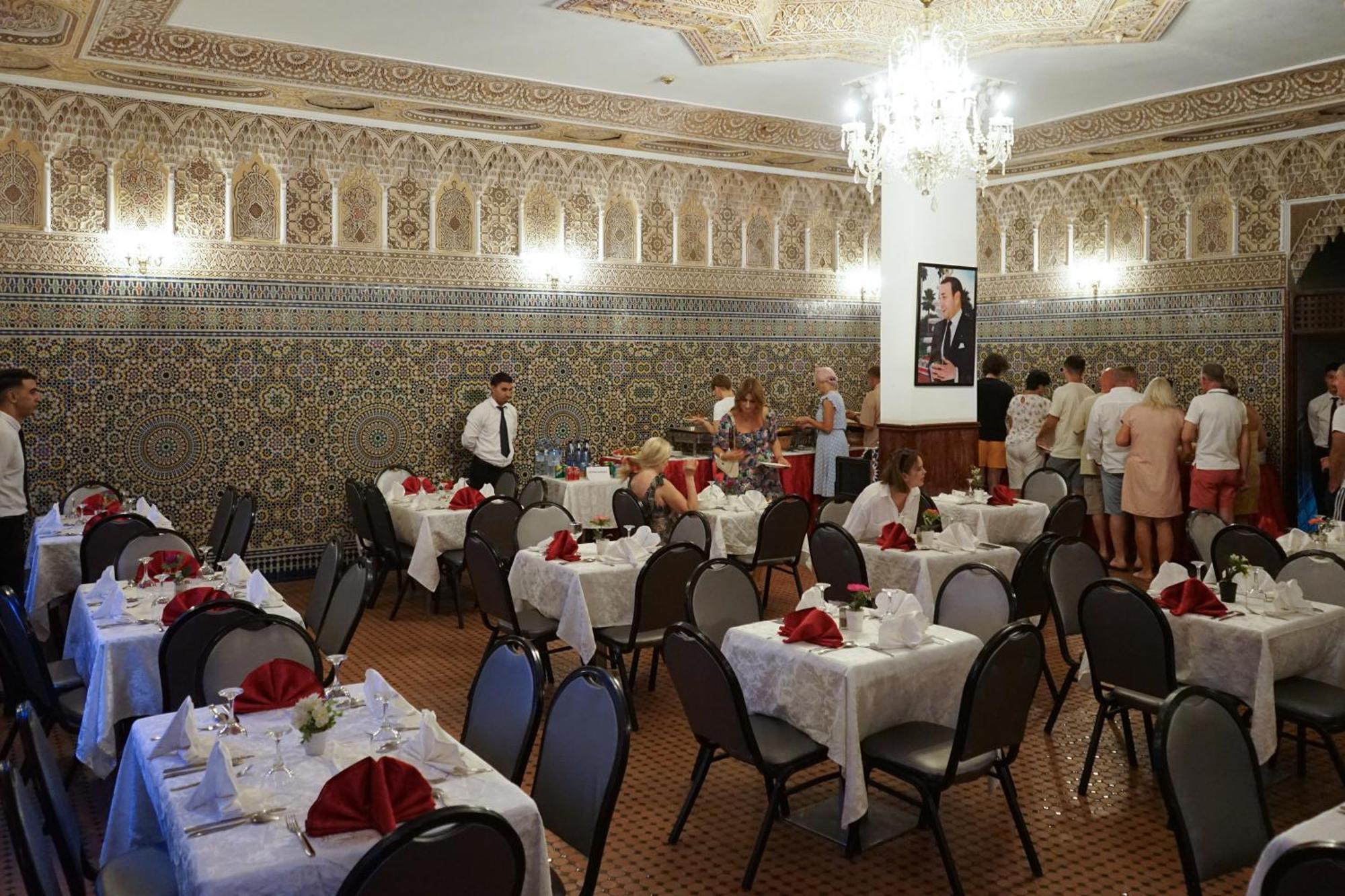 Hotel Nouzha Фес Екстер'єр фото