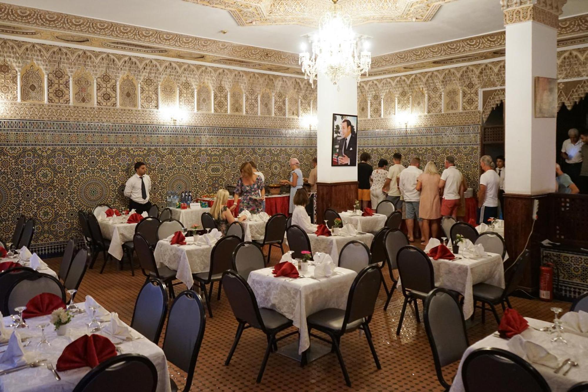 Hotel Nouzha Фес Екстер'єр фото