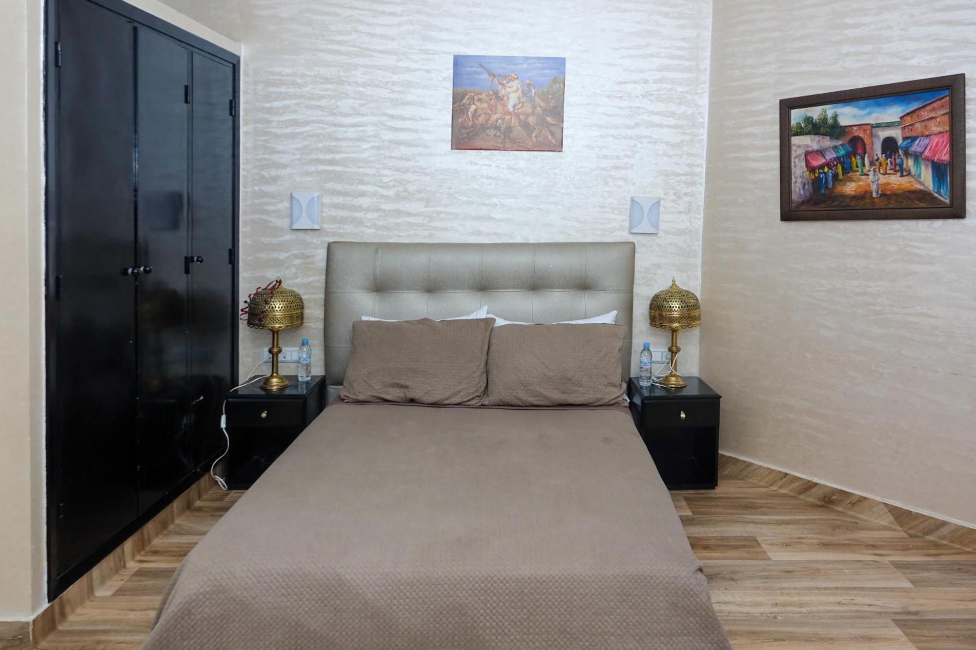 Hotel Nouzha Фес Екстер'єр фото