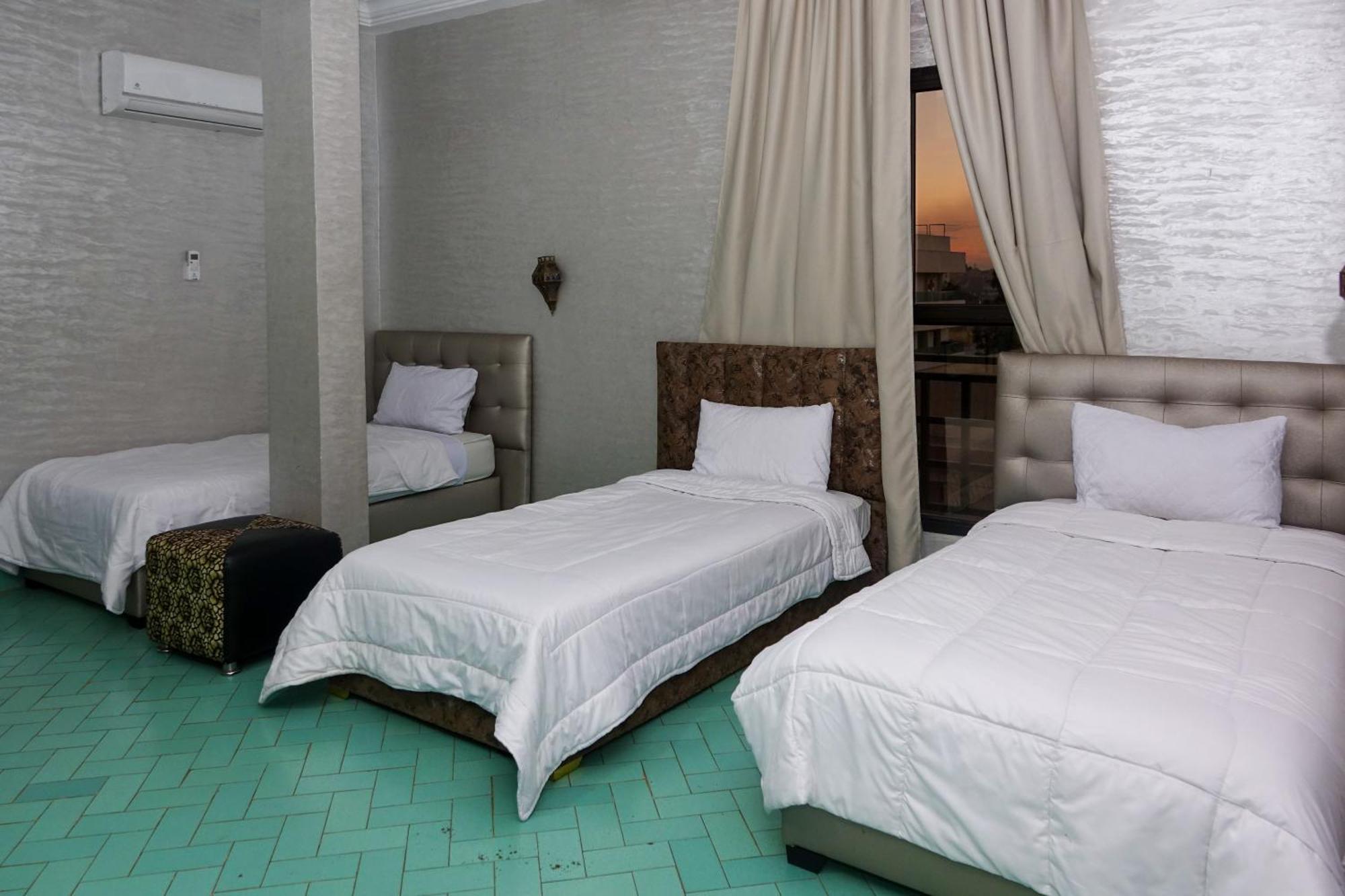 Hotel Nouzha Фес Екстер'єр фото